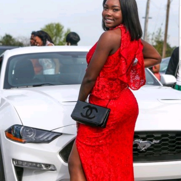 Prom dress - Picture 1 of 5